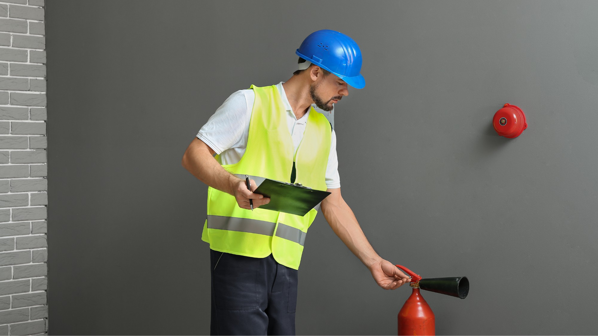 Essential Fire Warden & Fire Marshal Training: Safeguarding Your Workplace - Fire Warden Training Article
